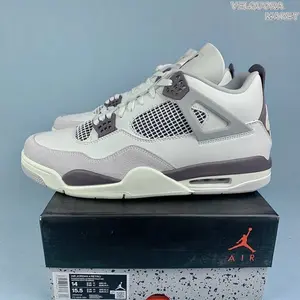 Phantom White and Brown fashionable Classic sports shoes, outdoor running shoes, comfortable basketball shoes