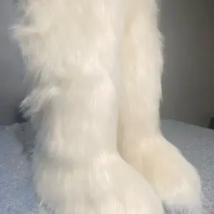 Blanco Faux Fur Foxy Knee-Boots in Soft White Sizes 7.5 8 8.5 9 for Stylish Comfort