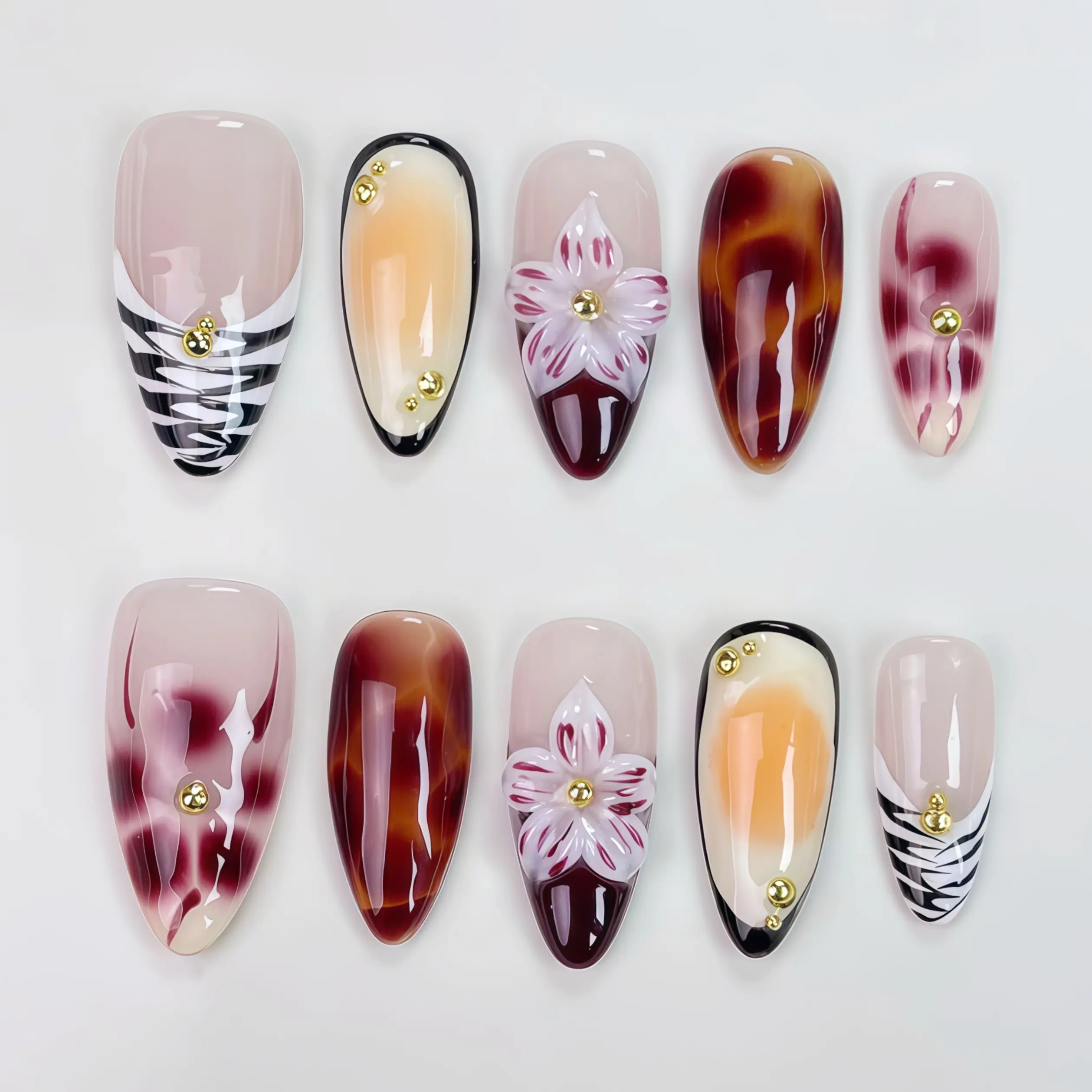 Press-On Nails, Chic Leopard Print Gradient French Manicure with 3D Flower Accent, Reusable Almond Shape Tips with a Glossy Finish, Cute