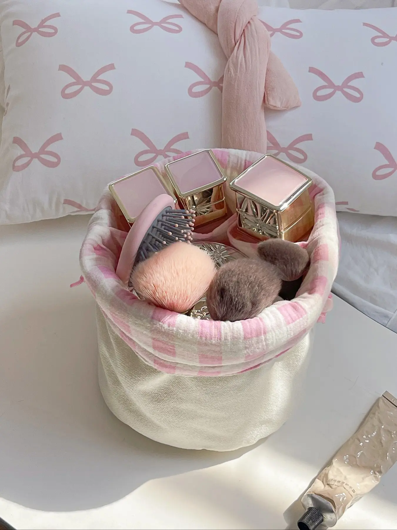 Cute Floral & Bow Print Cosmetic Bag, Large Capacity Makeup Organizer, Portable Travel Toiletry Bag with Fixing Belt, Makeup Organizer Pouch, Travel Cosmetic Bags, Makeup Storage Bag