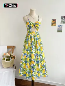 Women's All Over Lemon Print Twist Cami Spaghetti Strap Fitted Dress, Casual Shirred Sleeveless Dress for Holiday Vacation, Ladies Summer Clothes, Casual Wear