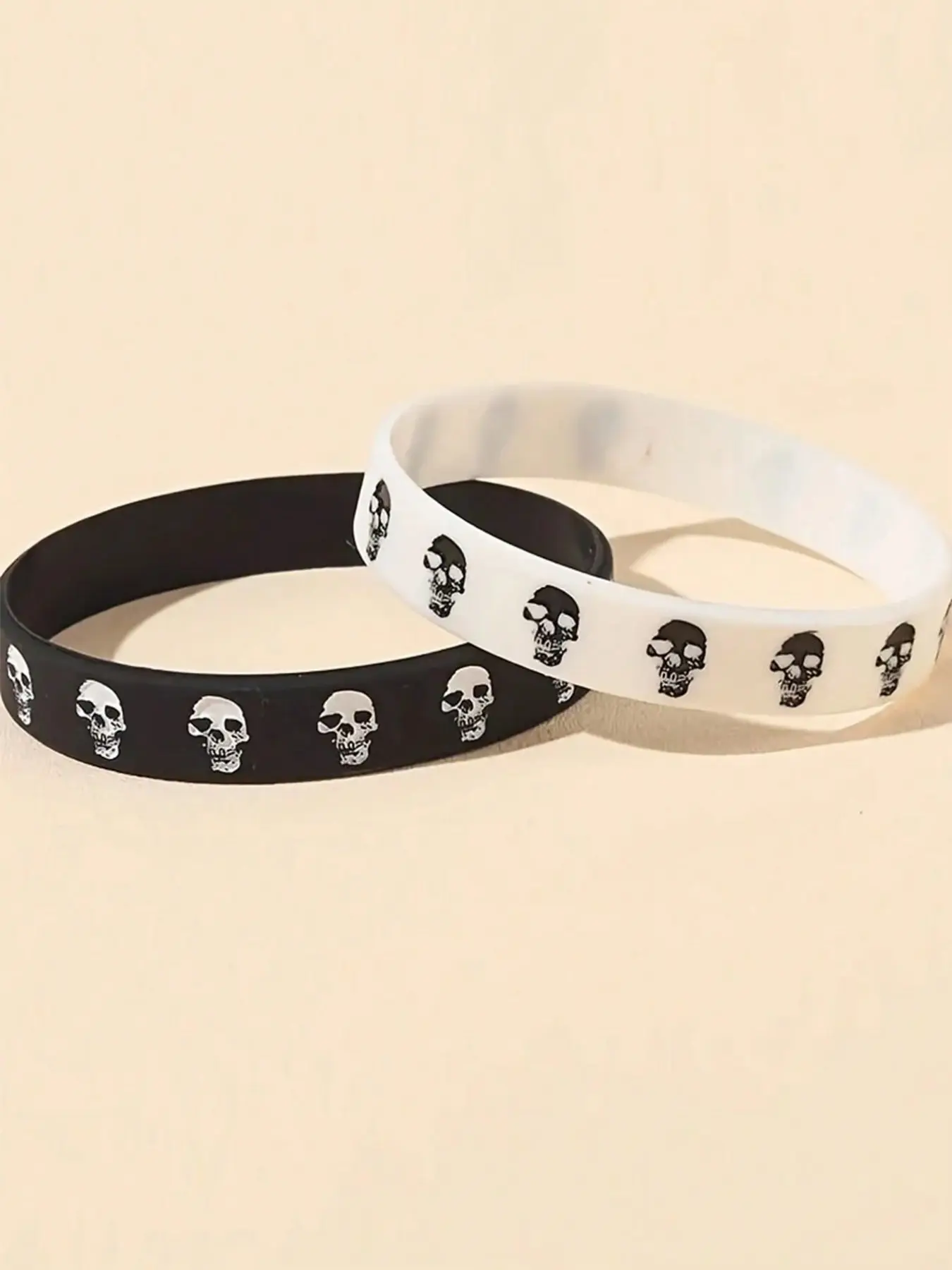 Creative Skull Pattern Fashion Bracelets, Unisex Sports Couple Bangles, Hip Hop Rock Style Jewelry for Men & Women, Punk Bracelet Set