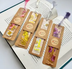 Pressed Flower Acrylic Resin Bookmark - Personalized Name Phrase, Customized Name, Customized Gift, Bookworm Gift, Customizable Design