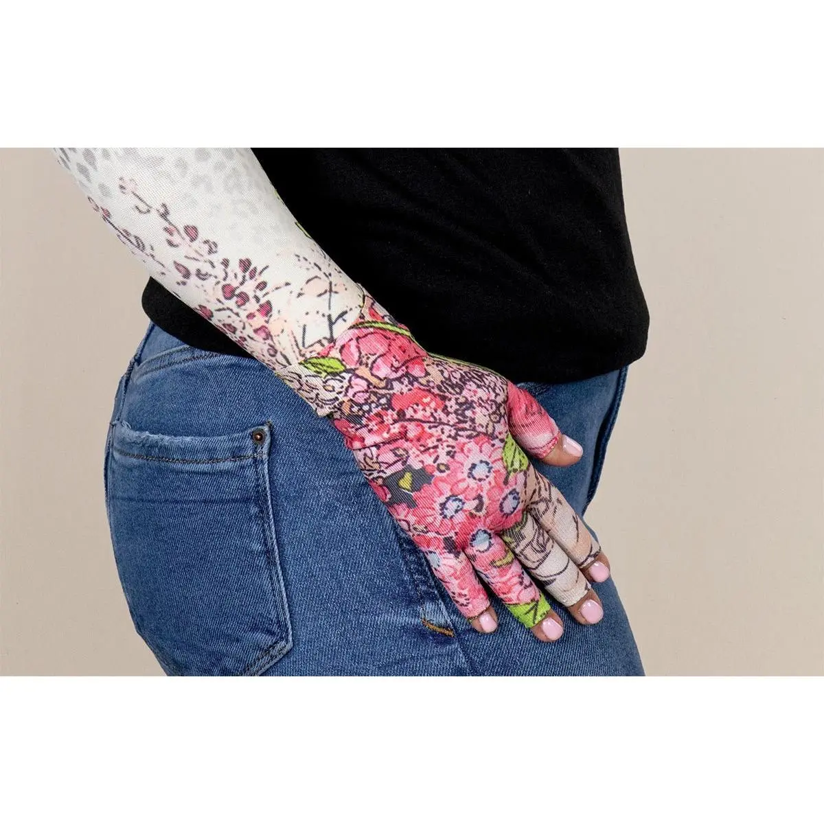 Bloomin Betty Light Gradient Compression Glove