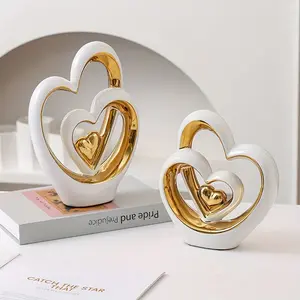 Creative Ceramic Heart-Shaped Decorative Bottle Ornament, Modern Abstract Decoration, Luxury High-End Home Living Room TV Cabinet Artpiece, Home Decor Accessory, Interior Decoration Accessories