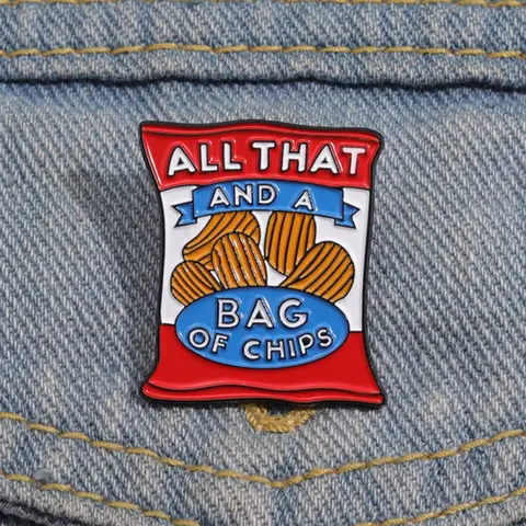 Cartoon Potato Chips Design Brooch, Cute Food Themed Alloy Badge for Daily Clothing Decor, Trendy All-match & Exquisite Brooch for Birthday Gift, Durable Metal Pins, Fashion Accessory Men, Lapel Pin Men Accessories
