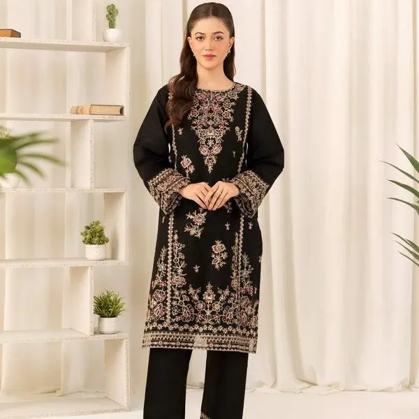 knee length dresses for ladies Pakistani Casual Lawn Dresses Digitally Printed In USA – Nameera by Farooq