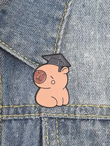 1 Piece Capybara Graduation Mortarboard Cartoon Pin, Cute Capybara Graduate Animal Brooch, Fun Backpack Pins , Versatile Pins for Bags, Hats, Pouches, All-Season Accessory Decorations