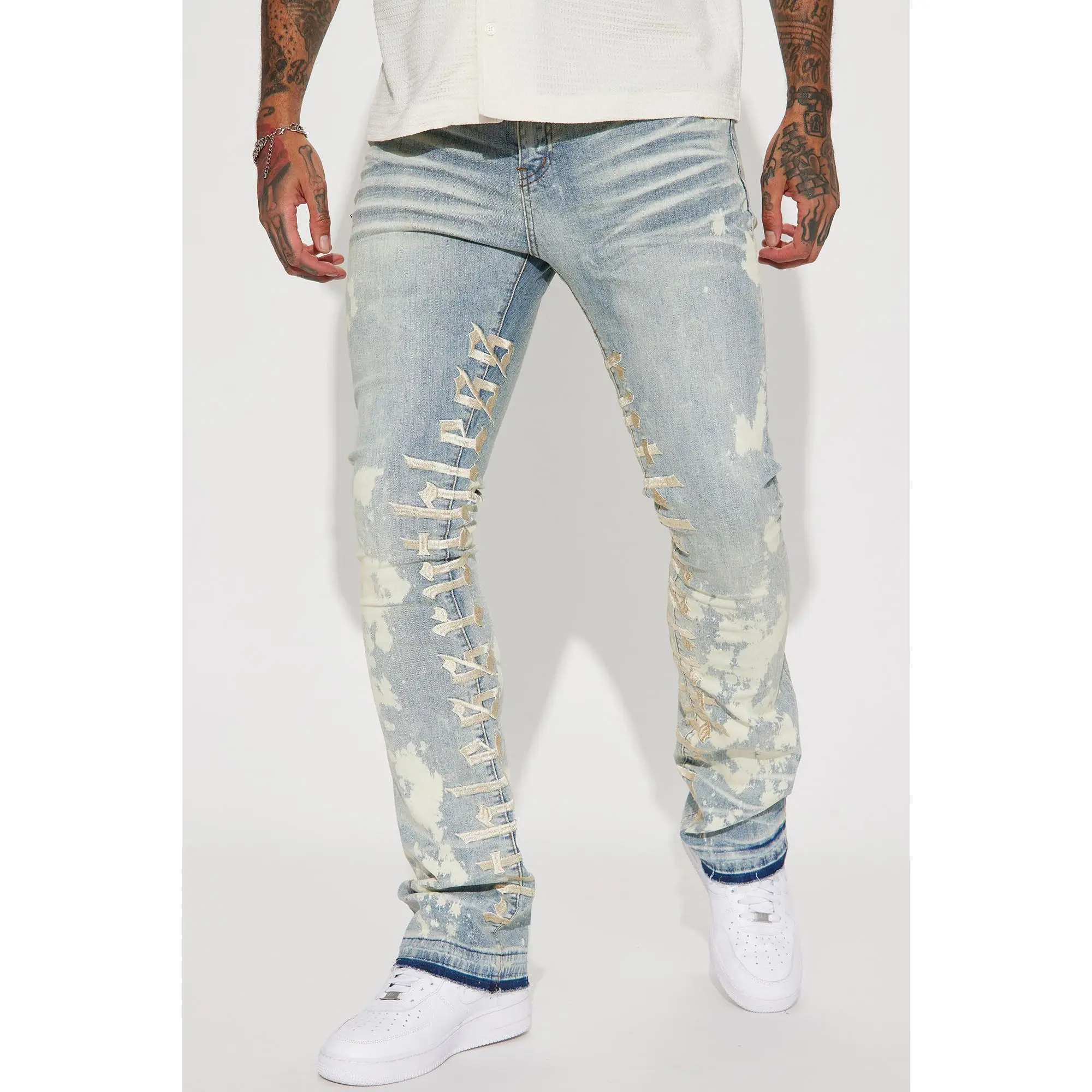 Ruthless Embroidered Stacked Skinny Flare Jeans - Bleach Blue Wash