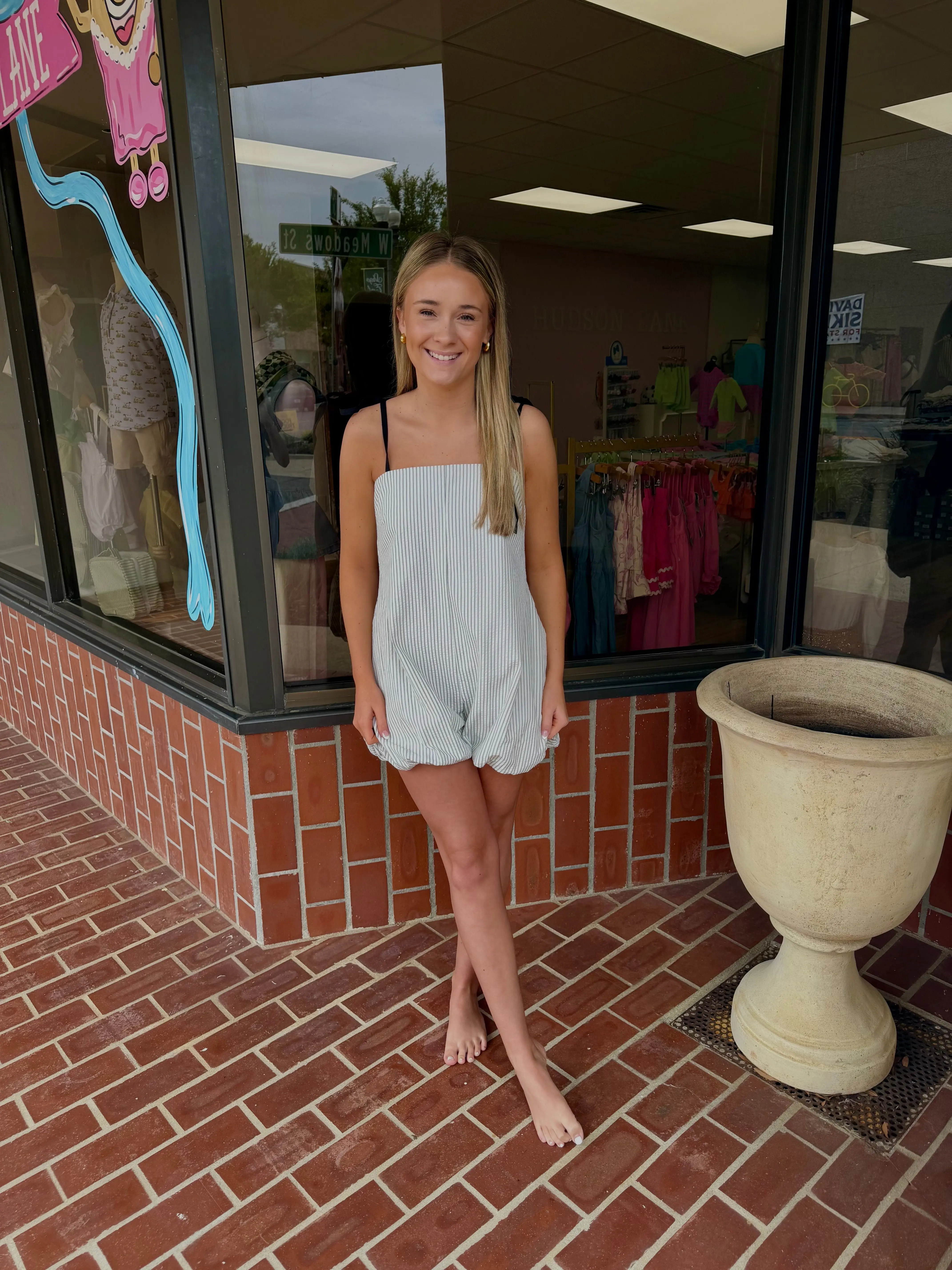 Chic Contrast Bubble Romper