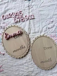 Custom Baby Milestone Sign Set – Personalized Name + Monthly Photo Props