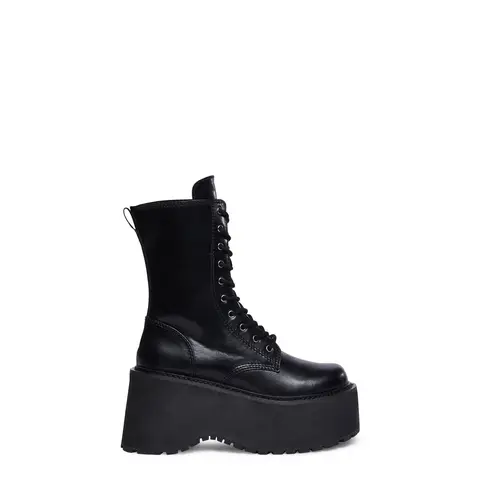 Grunge At Heart Combat Boots - Black