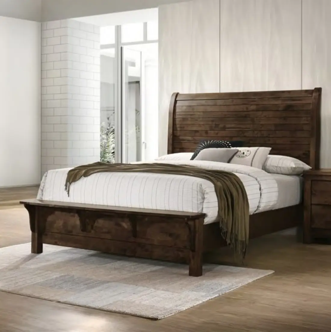 00-1334-4PC 4 pc Blue ridge rustic brown grey finish wood classic style sloped back sleigh headboard queen bed set