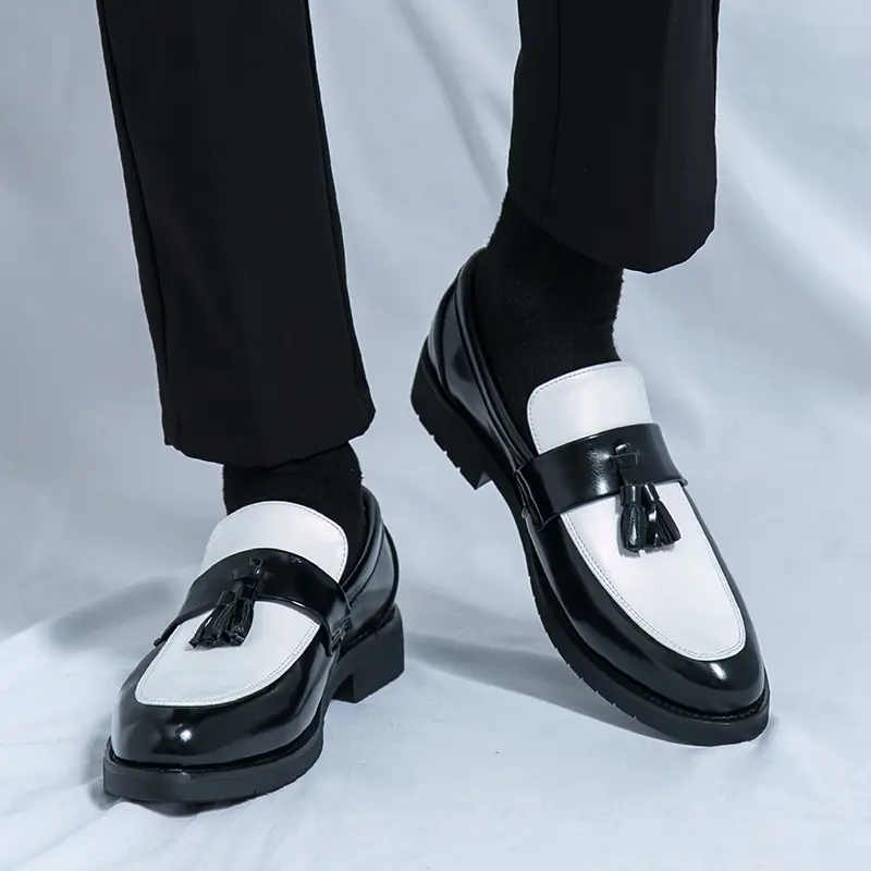 Men's Black and White Colorblock Leather Shoes, Slip-On Loafers with Tassel Design, PU Leather Comfortable Casual Shoes, Suitable for Daily, Party, Banquet, Wedding Ceremony, Groom's Wedding Shoes, Tassel Loafers, Valentine's Day Gift, Men's Choice
