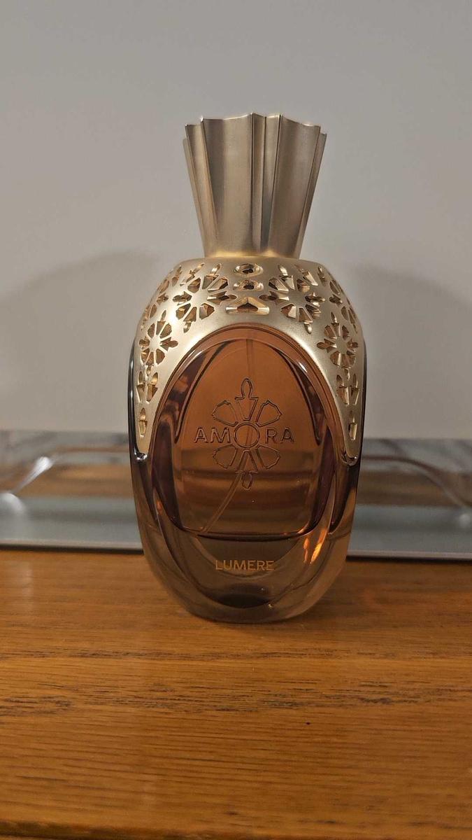 Item: Amora Lumere (NO BOX), 3.4 oz