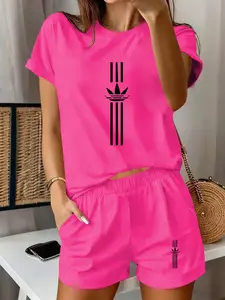 Women's Round Neck Tee Top Shorts Set, Summer New Pattern Print, Casual Sporty Fitted Style, Simple Sports Leisure Wear, Daily Womenswear