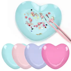 Manicure Stainless Steel Tray For Nail Tools And Cosmetics Storage, With A Golden Decorative Plate In The Shape Of A Heart Nail art tools