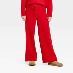 Women's Mid-Rise Straight Leg Pull-On Pants - Universal Thread