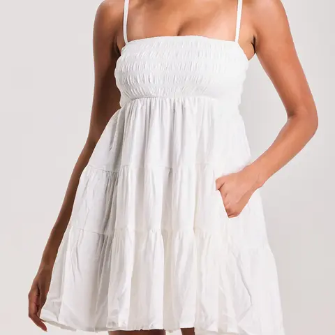 klassy Tiered Mini Brami Dress - Sleeveless Boho Summer Dress with Square Neckline & Adjustable Straps - Casual Crinkle Fabric