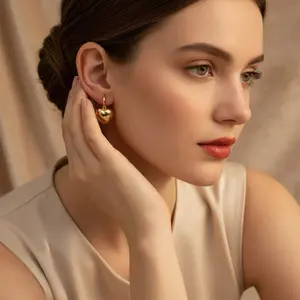 Gold-Filled Heart Dangle Earrings - Elegant Design with Gold Filling