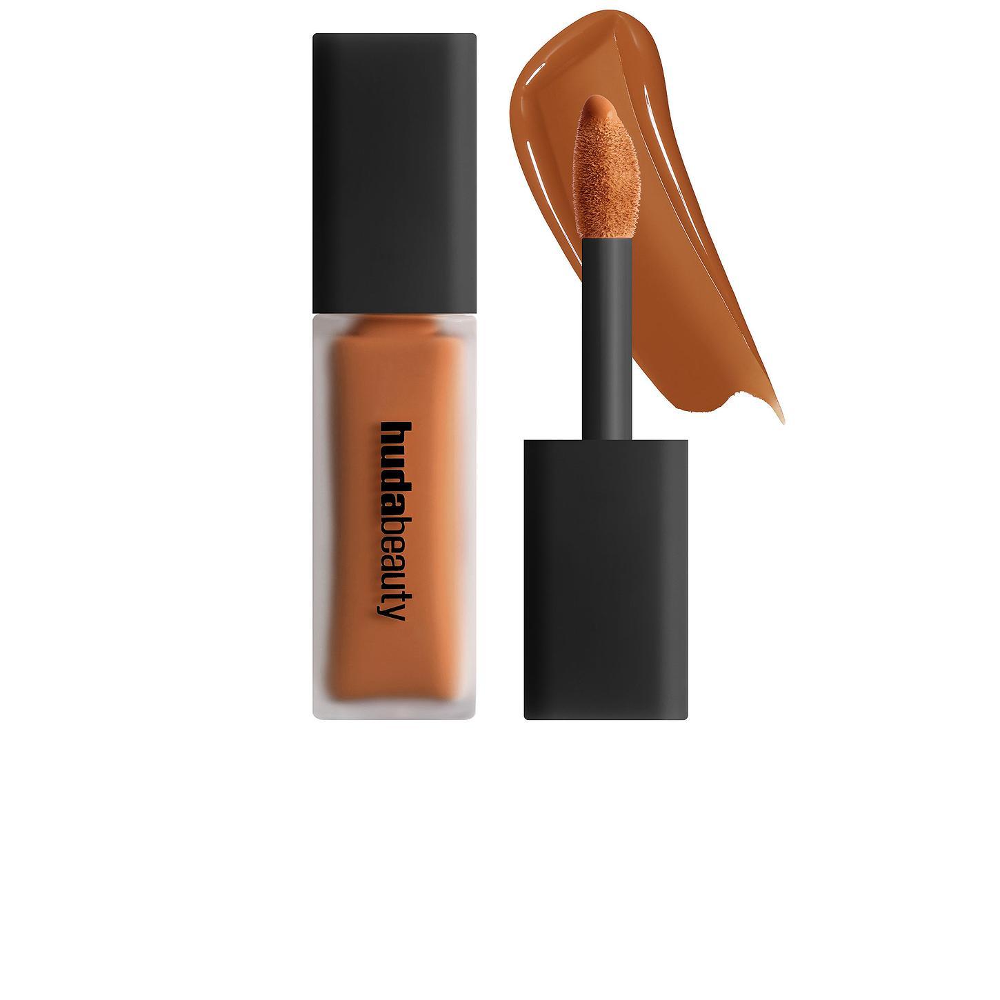 Huda Beauty Faux Filter Luminous Matte Concealer in Honeycomb 7.7