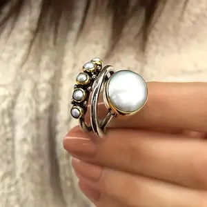 🌙 "✨Victorian Lace Ring✨ | St. Patrick's Timeless Jewelry 2025⚡️ Cultured Pearl & Titanium Unisex Band for Her/Him🔮 Day-to-Night Baroque Drop💍 #TimelessElegance TikTok's Obsession!"