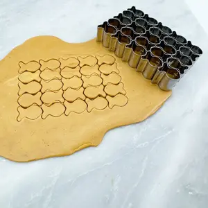 1PC Mini multiple baking molds for small goldfish biscuits