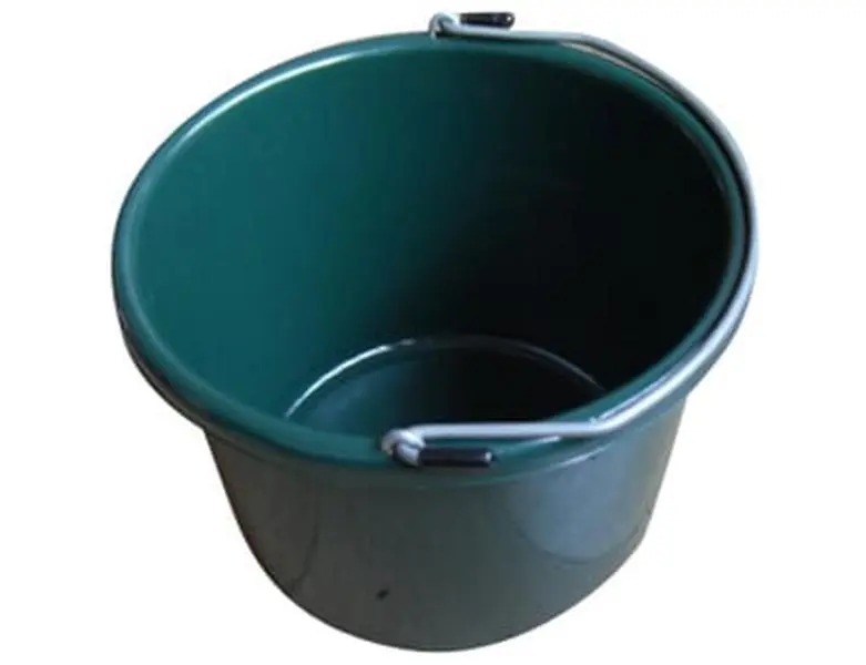 MR8QP-UB-GRN 8 Quart Green Utility Bucket