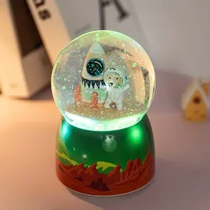 Space Dog Astronaut Crystal Ball Music Box, Cute Space Themed Decorative Item, Perfect Gift for Kids & Collectors