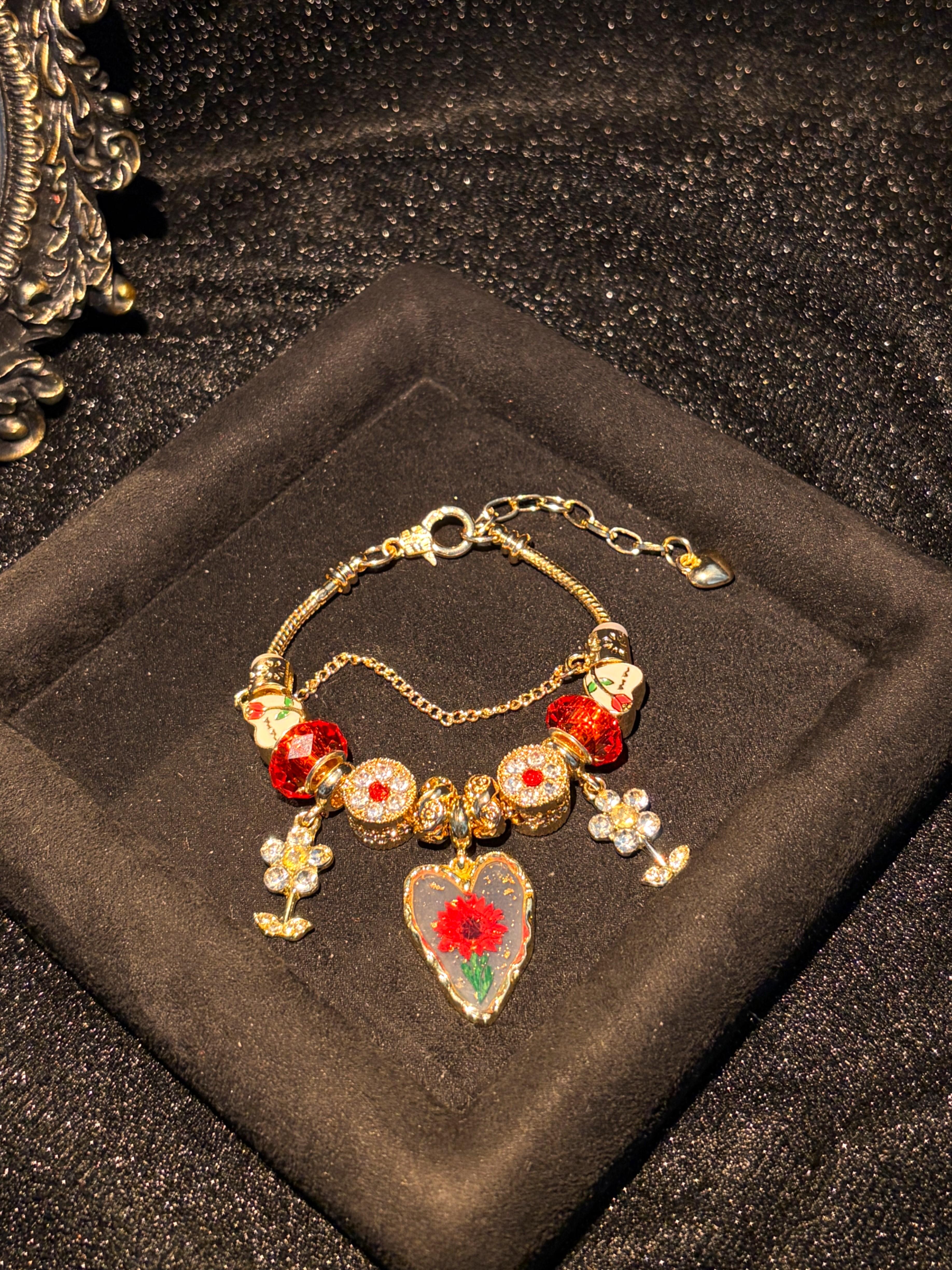 Women's Gold-Tone Dried Flower Heart Charm Bracelet, Red Crystal Floral Dangle Beaded Snake Chain, Romantic Costume Jewelry Gift