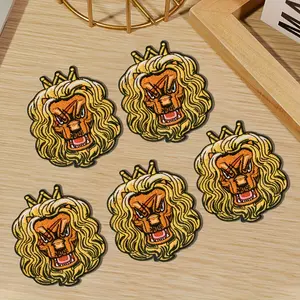 5pcs Flat Iron-on Embroidered Polyester Patches - Blonde Animal Motif Durable Badges, Easy Iron-on Application, Multi-Use for DIY Vintage Clothing, T-Shirts, Backpack Decorations