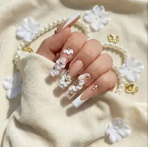 3D White Flower Press On Nails Luxury Gold Studded French Elegant Nail Set Gif For Her