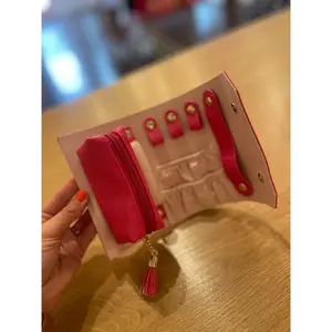 Pink Rolled Jewelry Case