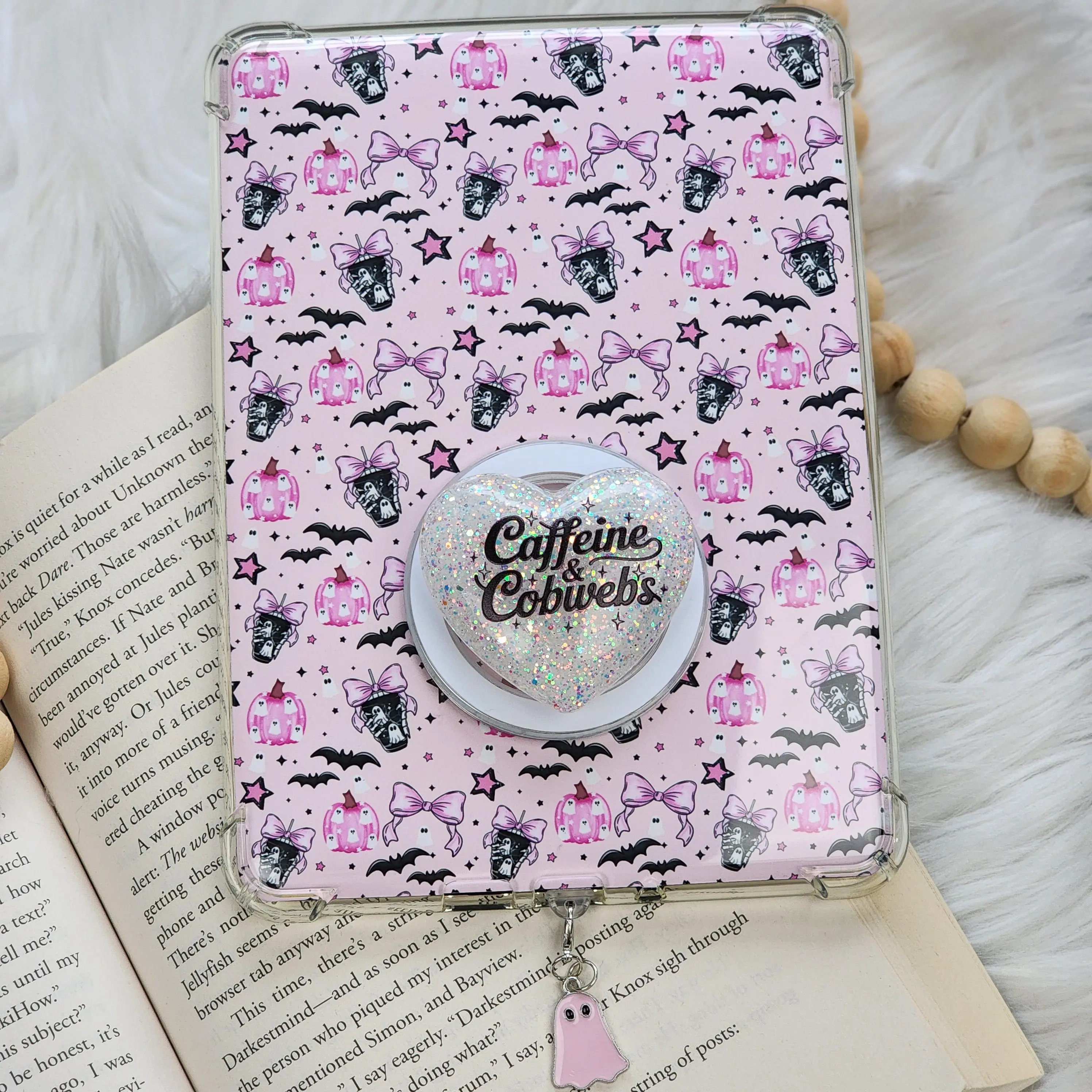 Kindle Accessories Set | Spooky Cute Cafe | Insert, Grip & Charm
