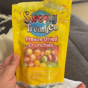 Product Review of Freeze dried fruit rollups freeze dried candy freeze dried sample pack freeze dried variety Snack Natural fun viral freeze  dried freeze dried candy from •**•