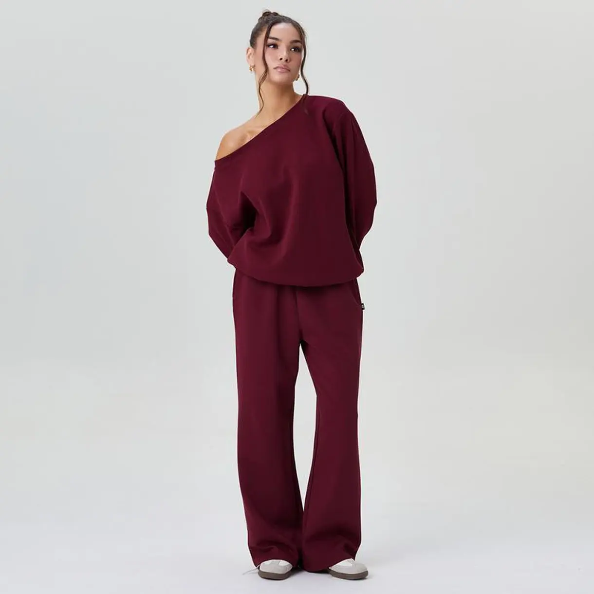 Sports Summer Spring Women's Off-Shoulder Thin Sweatshirt/Tees, Wide Neckline Loose Pullover, Long Sleeve Y2k Fashion Loose Fit Top, SpringStatements Jeans Ash Gray Hoodie Beachy Hoodie Athletic Style Activewear Athletic Outfit