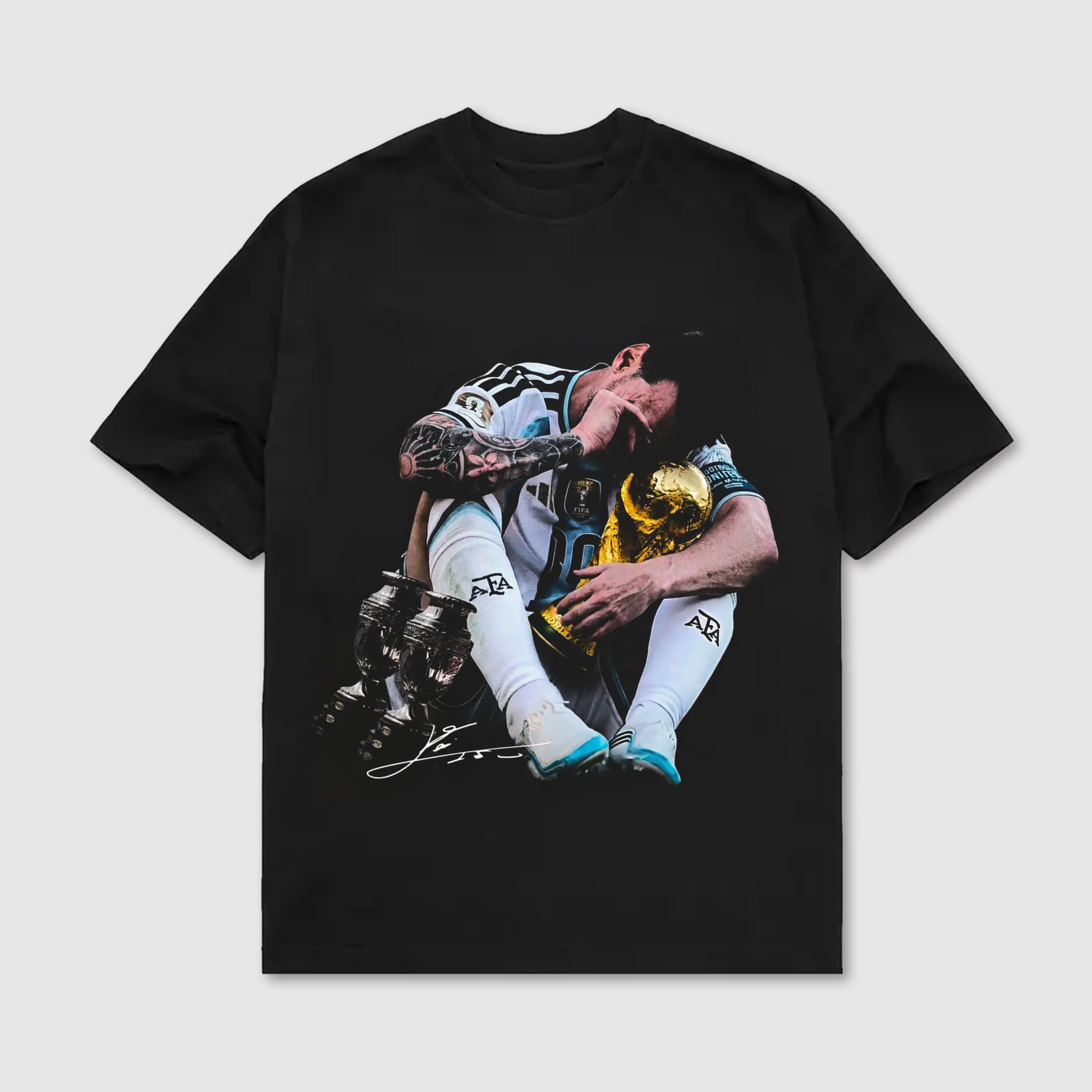 Lionel Messi Heartbreak WC2026 Tribute T-Shirt, Lionel Messi GOAT Tribute T-Shirt, Mens Unisex Cotton Short-Sleeve Round Neck T-Shirt Soccer Legend Graphic Tee, Streetwear for Soccer Fans, Football Fan Gift, Made in USA