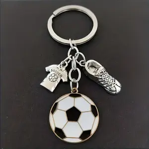 Football Keychain, Cartoon Soccer Shoe Design, Ideal for Sports Enthusiasts, Perfect Graduation Gift, Great for Backpacks and Party Accessories