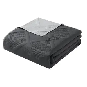 Mainstays Grey Diamond Reversible Quilt – Textured Microfiber, Lightweight & Machine Washable, King