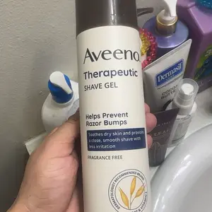 Product Review of Therapeutic Shave Gel with Oat for Dry Skin from M**🙊