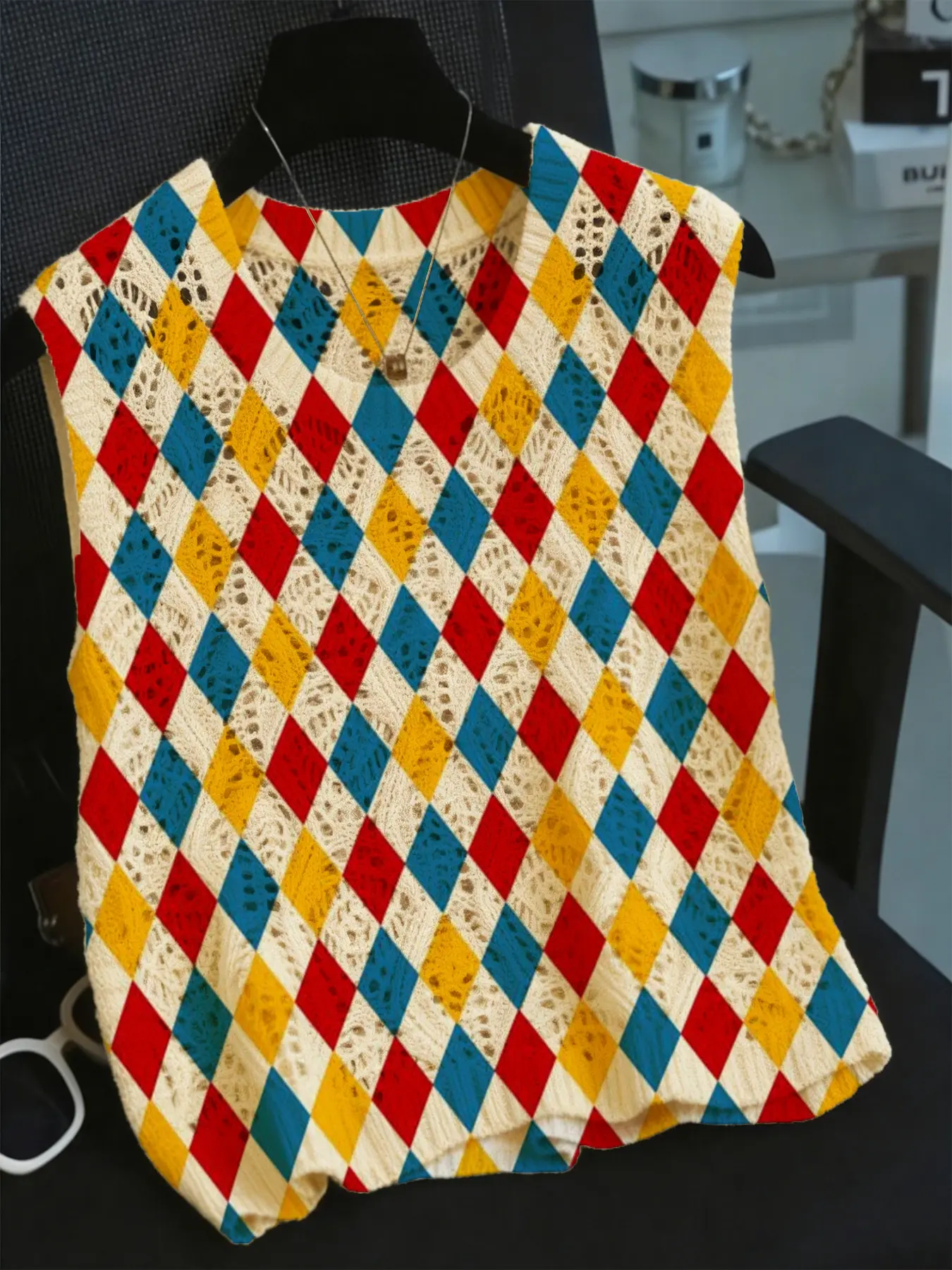 Women's Boho Colorful Patchwork Animal Print Sweater Vest, Round Neck Sleeveless Knit Top, Casual Breathable Clothing for Spring Summer Fall