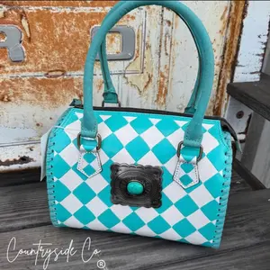 MEDIUM Concho speedy