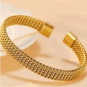 D'Luxe Essentials 14k Stainless Steel Gold Tone Spiderweb Design Open Cuff Bracelet - Unisex Elegant & Versatile Jewelry