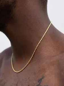1pc Minimalist & Personalized Hip Hop Jewelry Urban Fashion Twist Lock Collarbone Chain, Vacuum Plated Titanium Steel Gold-Color Twisted Design Chain Stainless Steel Twisted Men's Necklace, Urban Style Necklace, Trendy Jewelry