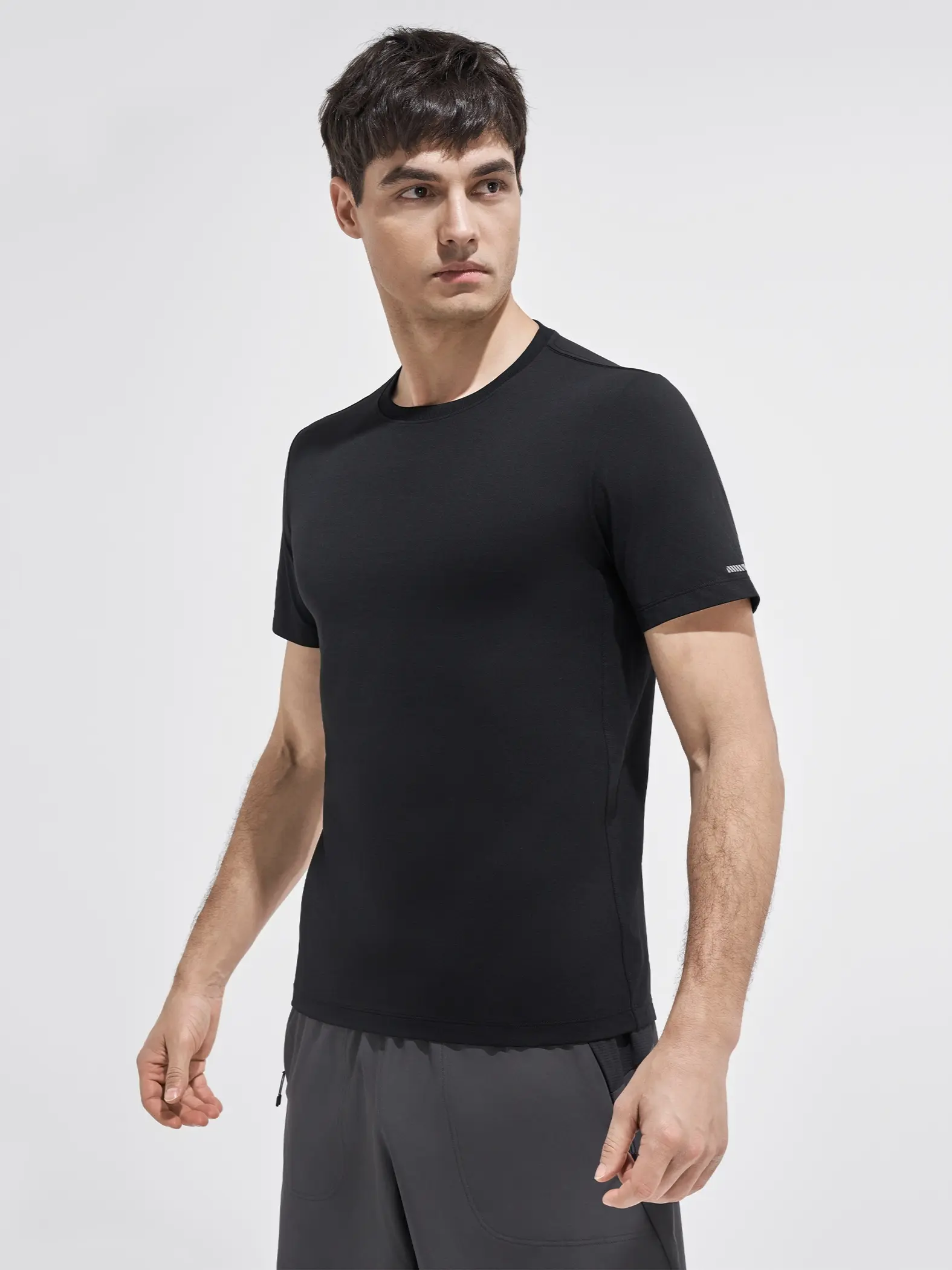 Separatec Men's Round Crew Neck Relaxed Fit Short-Sleeve Athletic Tees - Lightweight Dry Fit Cool Breathable Tech, Quick-Dry Moisture-Wicking Fabric for Gym Training, Running, Dry Fit Active, Tagless Cut