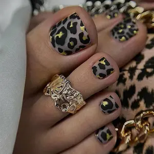 Spring new style leopard print short square-shaped wearable toenails with jelly glue