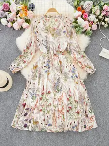 Elegant French Style Long Sleeve Floral Dress for Women, Spring & Fall New Arrival, Slimming and Gentle Fashion