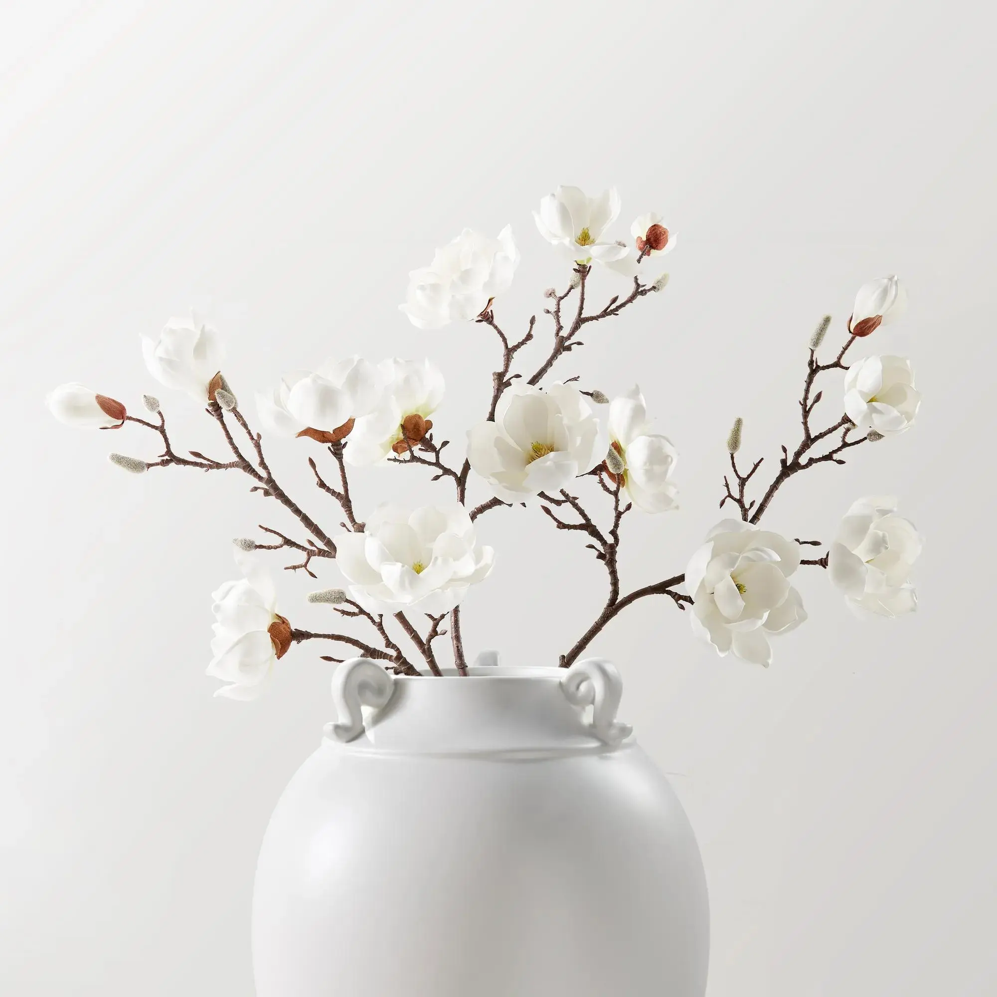 Z Gallerie 40" Magnolia White Polyester Artificial Flower Arrangement Set of 3, Lifelike Color-Coordinated Bouquet-Shaped Artificial Faux Flowers, Decorative Home Decor Accessory, Decorative Faux Flowers