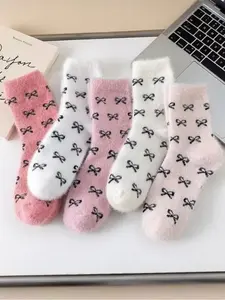 Women's Winter Socks Set, 5 Pairs Faux Fur Butterfly Knot Design, Cute Sweet Mid-Calf Sleepwear Warm Thickened Socks for Women, Soft Comfy Socks