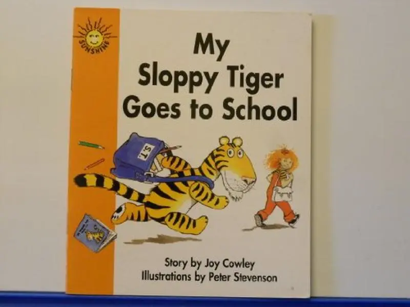 USED Book - My Sloppy Tiger Goes to School (Sunshine Emergent Fluency, Fiction, Level 1, Set J) by Joy Cowley (Paperback) - English